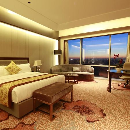 The Longemont Shenyang Hotel Bagian luar foto