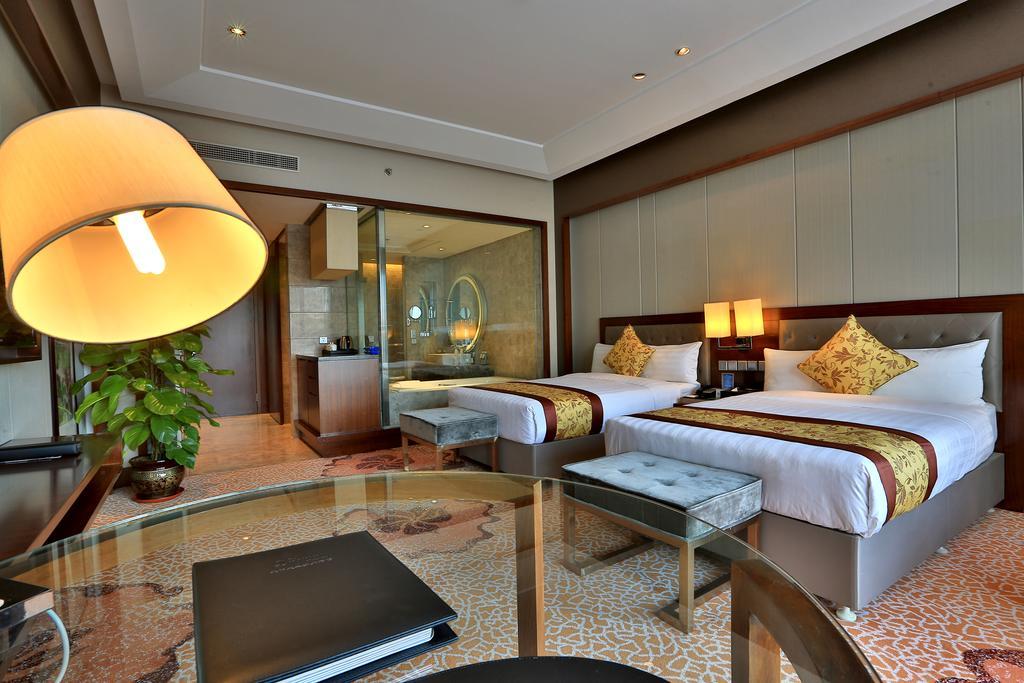 The Longemont Shenyang Hotel Bagian luar foto