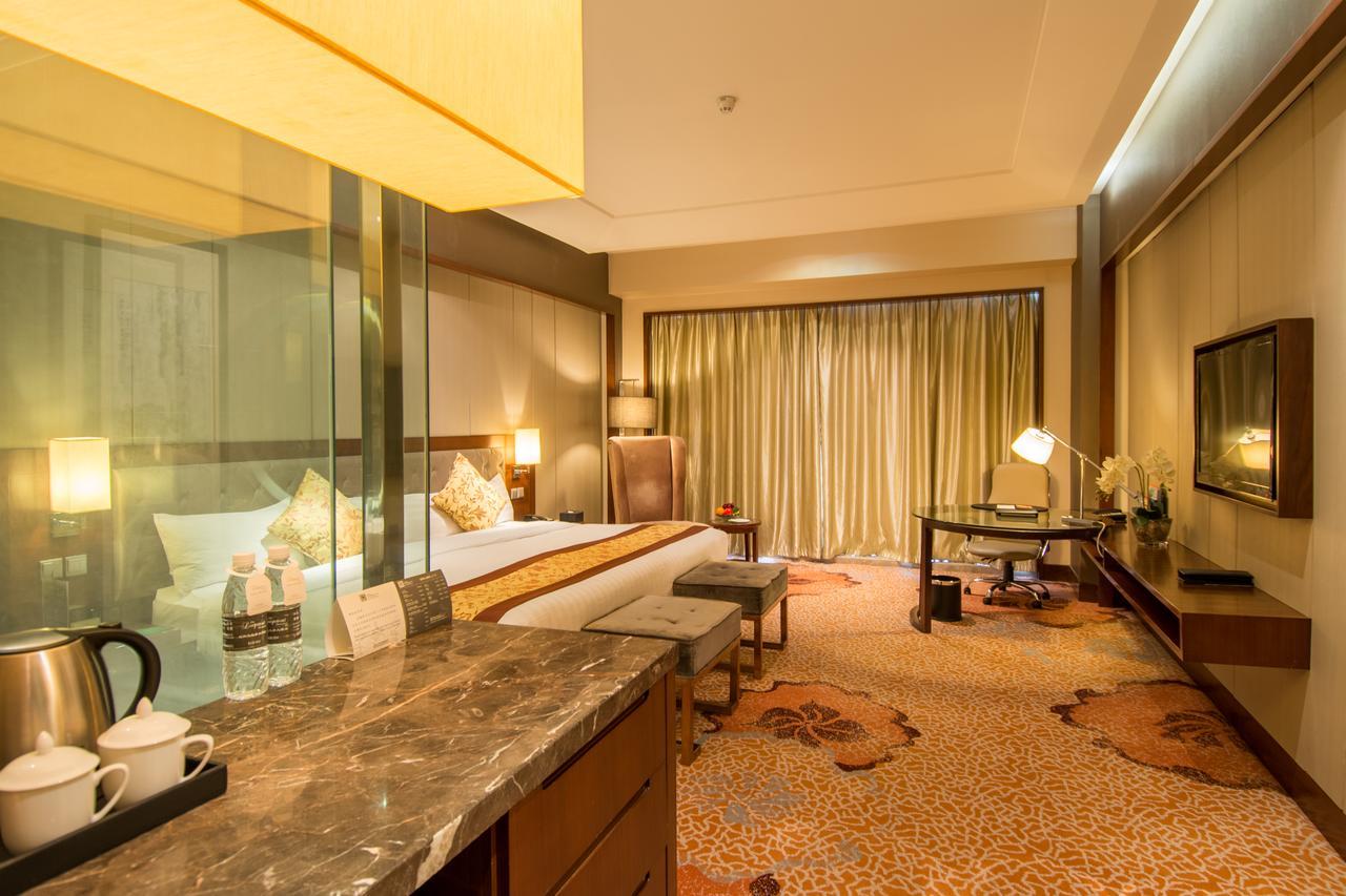 The Longemont Shenyang Hotel Bagian luar foto