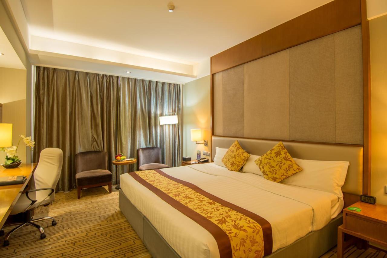 The Longemont Shenyang Hotel Bagian luar foto