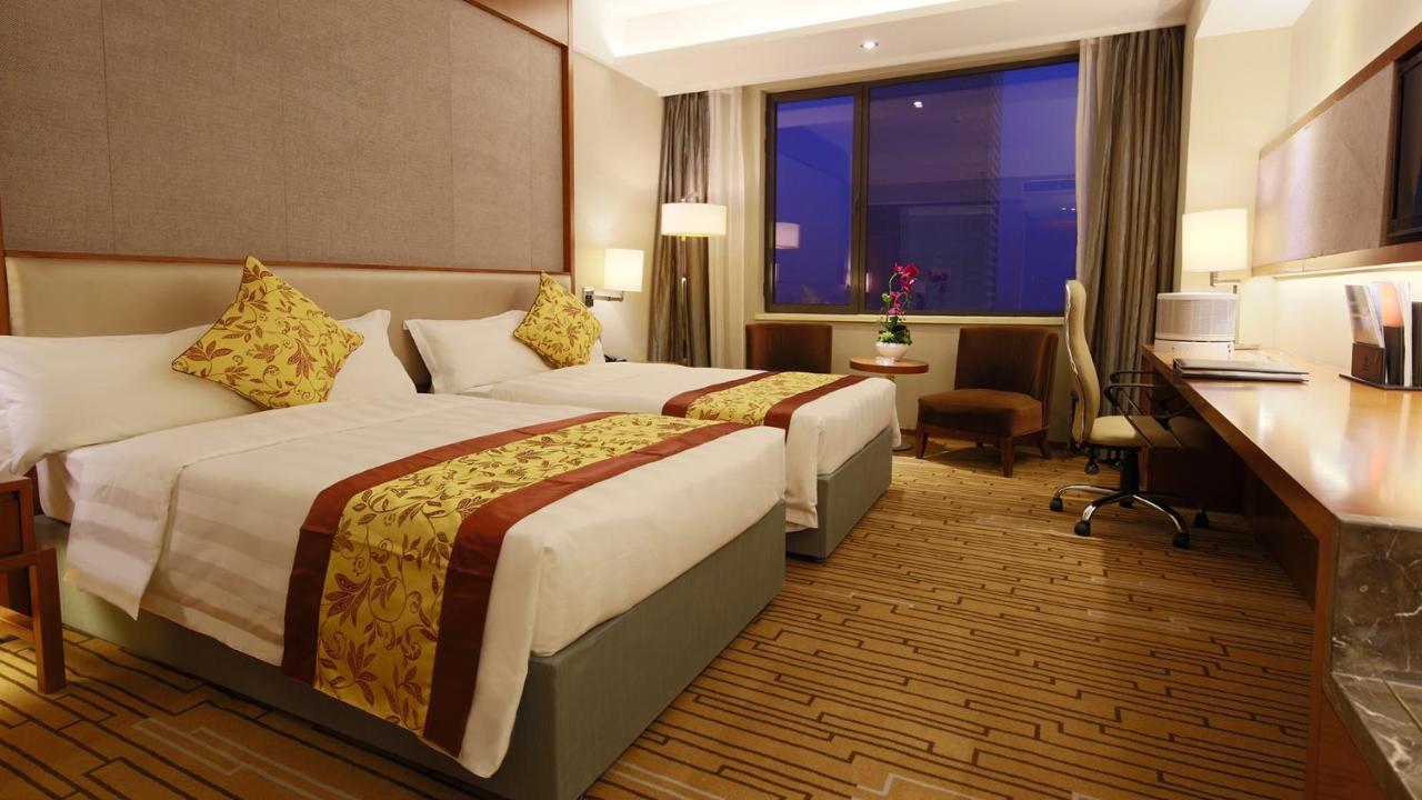 The Longemont Shenyang Hotel Bagian luar foto