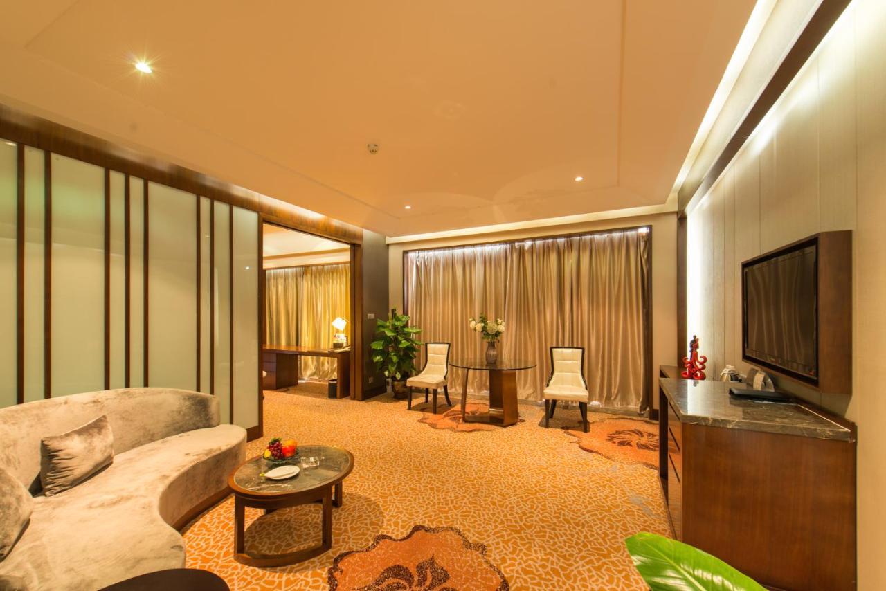 The Longemont Shenyang Hotel Bagian luar foto
